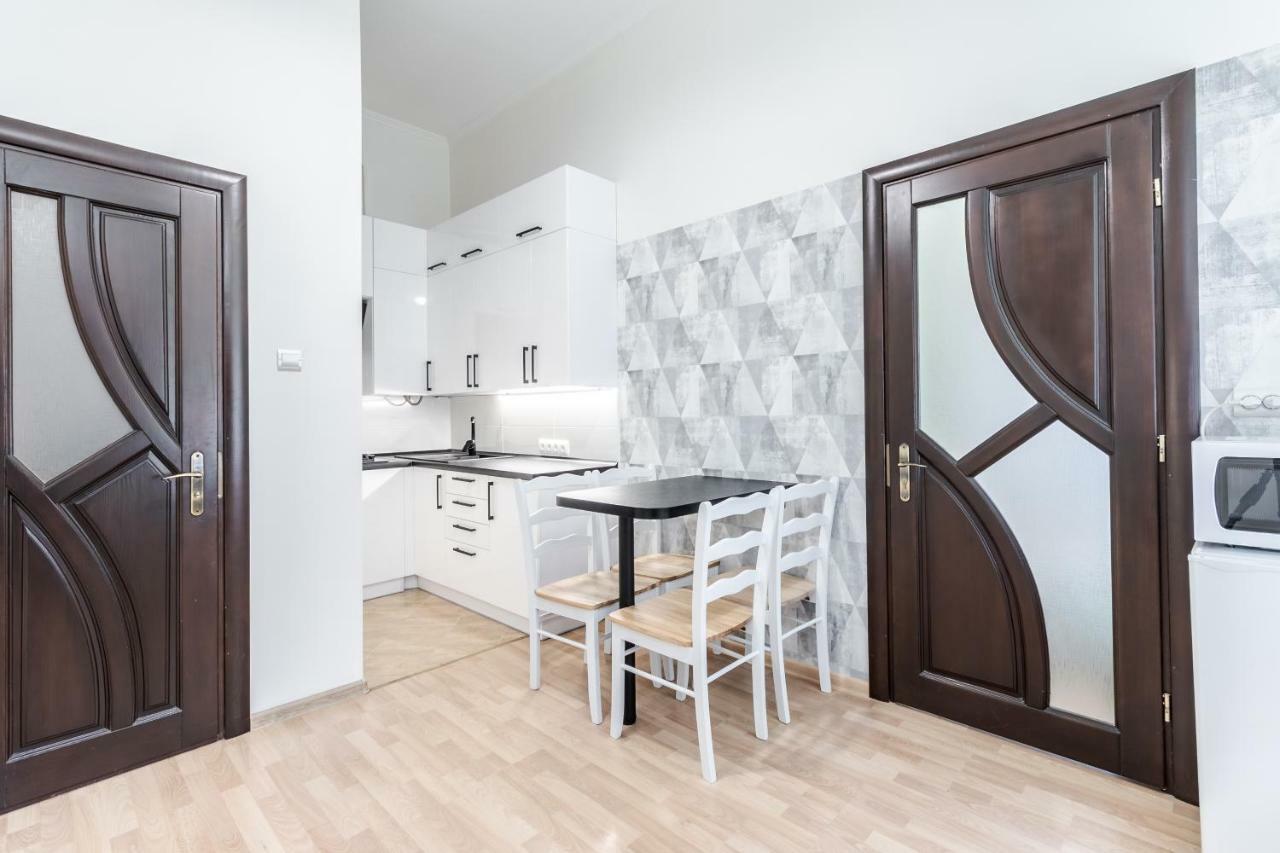 Inshiapartments On Bohomolʹtsya Str Lviv Exteriör bild